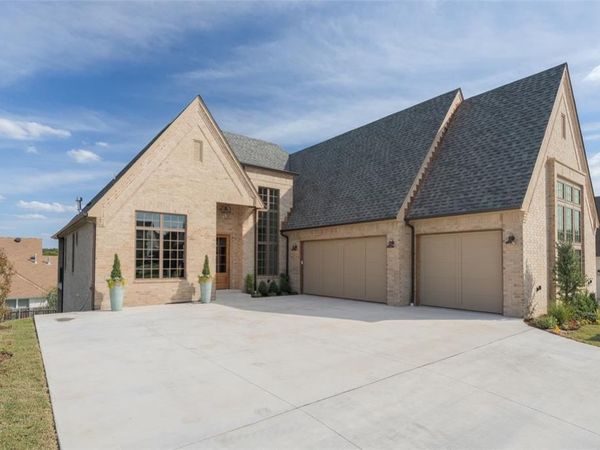 2816 Evening Stroll Drive, Edmond, OK 73034
