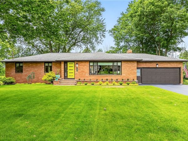 195 Locust Hill Drive , Rochester, NY 14618