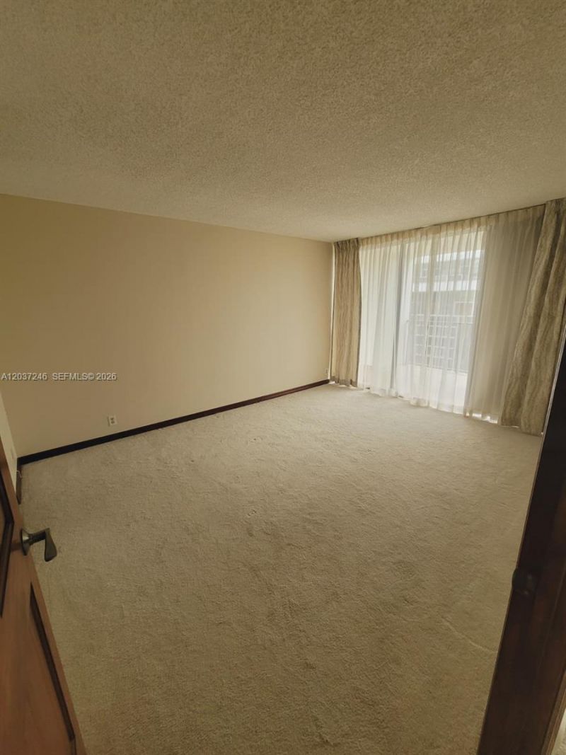 1901 Brickell Ave, Unit B1807, Miami, FL 33129 Photo
