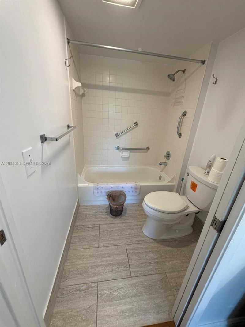 Please Call For Address, Unit 304B, Pembroke Pines, FL 33027 Photo