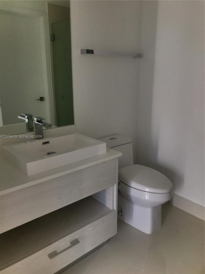 55 SW 9th St , Unit 1607, Miami, FL 33130 Photo