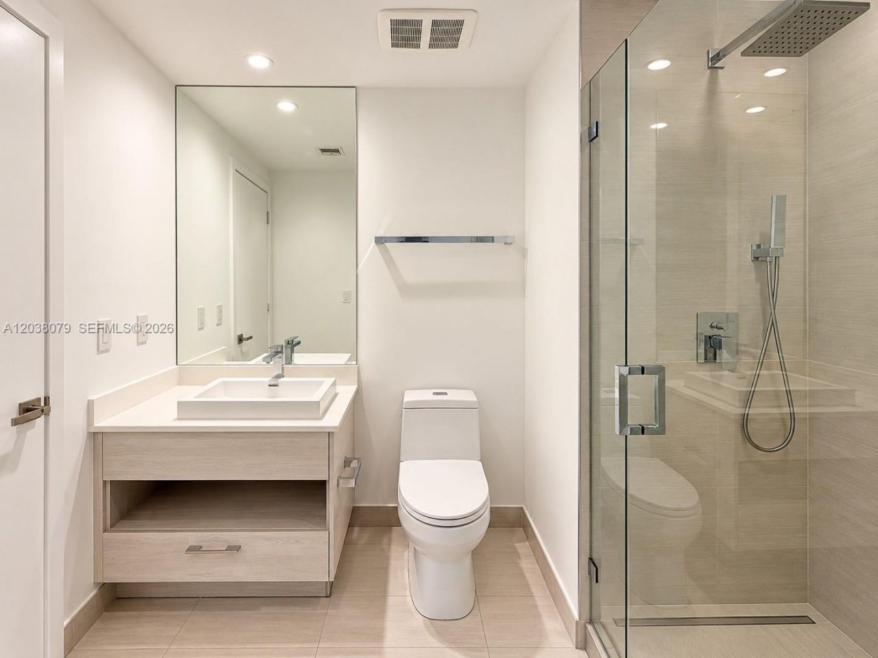 55 SW 9th St, Unit 1607, Miami, FL 33130 Photo