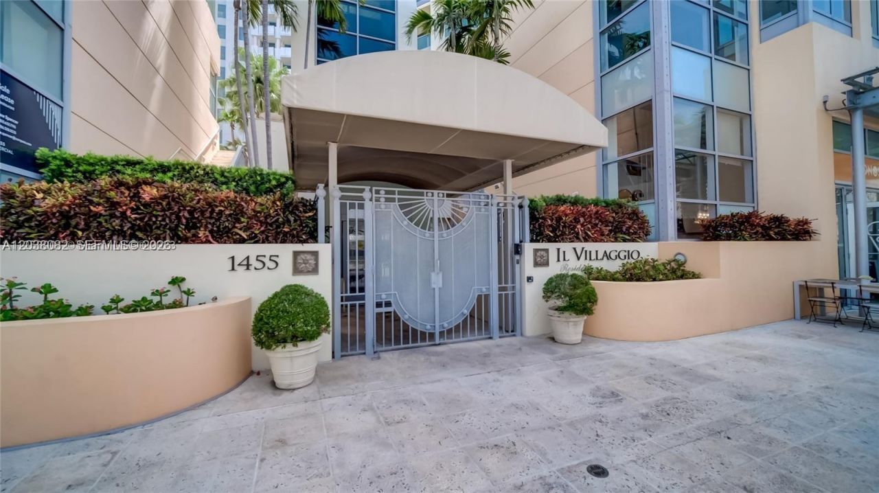1455 Ocean Dr , Unit 902, Miami Beach, FL 33139 Photo