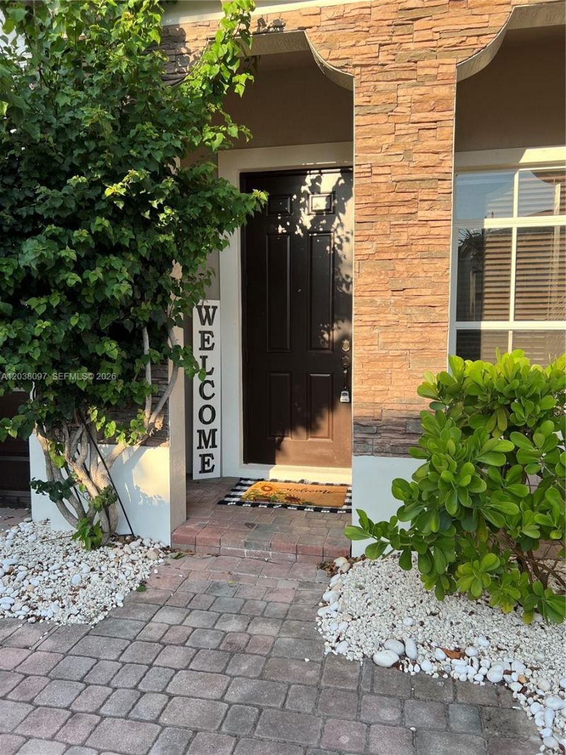 2555 SW 147th Path , Unit 2555, Miami, FL 33185 Photo