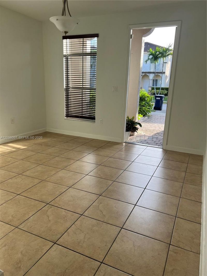 2555 SW 147th Path , Unit 2555, Miami, FL 33185 Photo