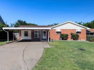 2337 NW 41st Street, Lawton, OK 73505