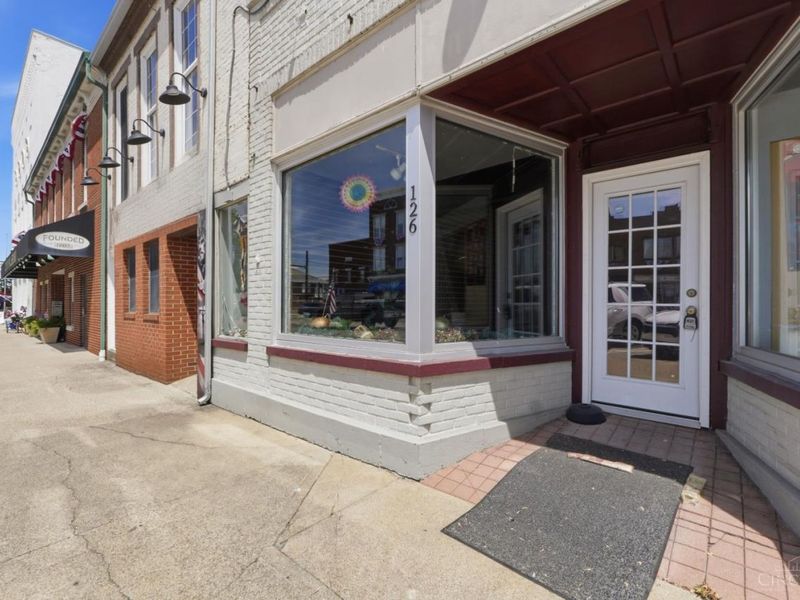126 N High Street, Hillsboro, OH 45133 Photo 10