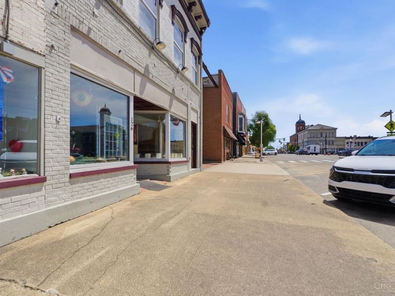 126 N High Street, Hillsboro, OH 45133 Photo 12