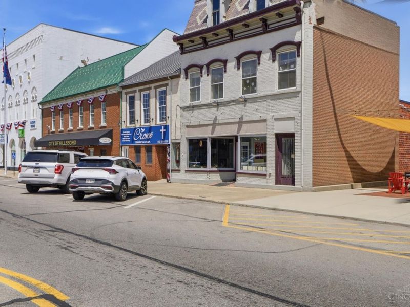 126 N High Street, Hillsboro, OH 45133 Photo 7