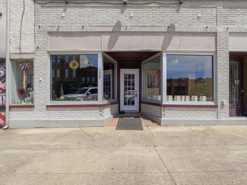 126 N High Street, Hillsboro, OH 45133 Photo 9