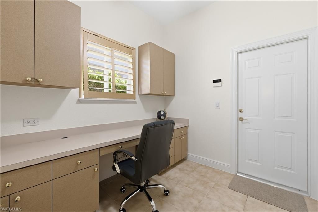 9235 Troon Lakes Dr, Naples, FL 34109 Photo