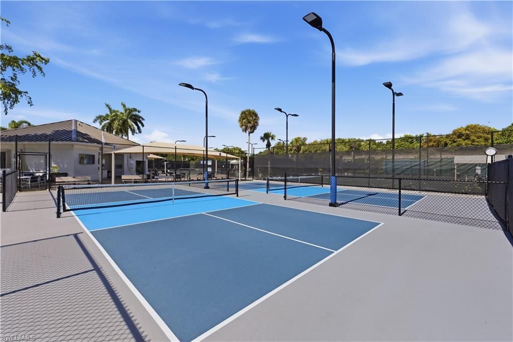 9235 Troon Lakes Dr, Naples, FL 34109 Photo
