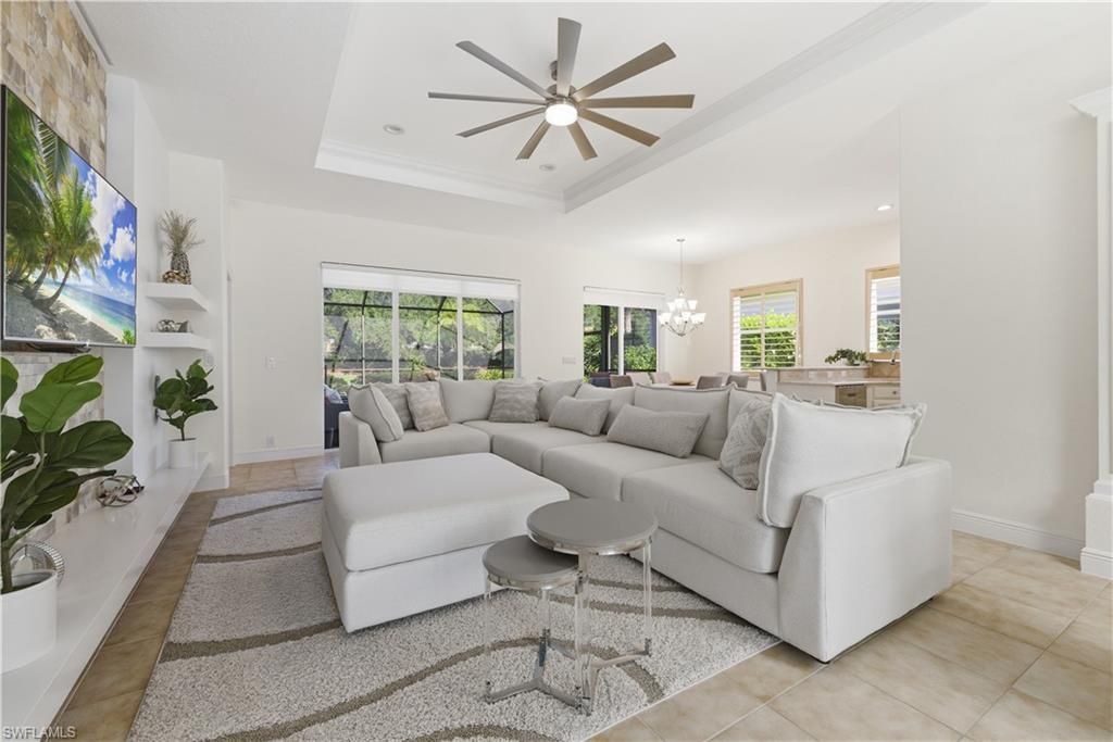 9235 Troon Lakes Dr, Naples, FL 34109 Photo