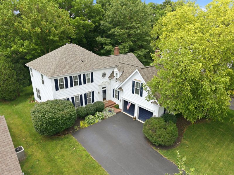 5069 Heath Gate Drive, New Albany, OH 43054 Photo 2