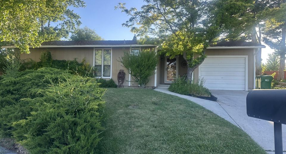 1500 Ellendale Court, Reno, NV 89503 Photo