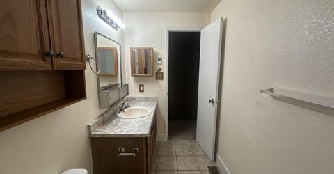 1500 Ellendale Court, Reno, NV 89503 Photo