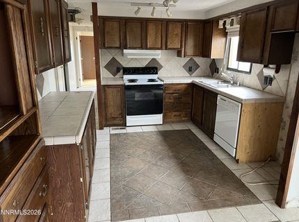 5831 Sun Valley Boulevard, Sun Valley, NV 89433 Photo