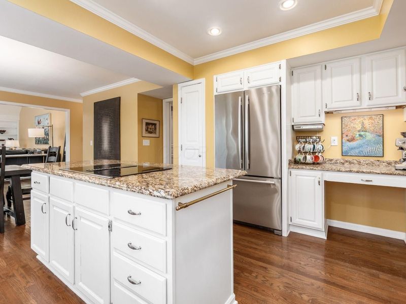 8602 Davington Drive, Dublin, OH 43017 Photo 10