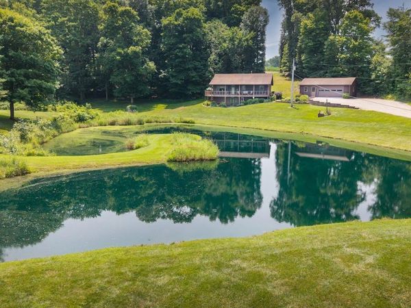 23526 Caves Road, Gambier, OH 43022