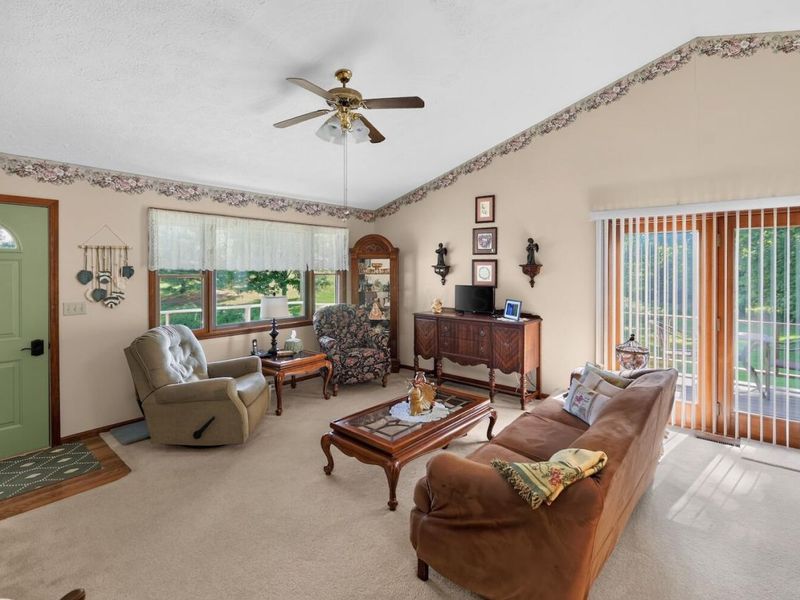 23526 Caves Road, Gambier, OH 43022 Photo 6