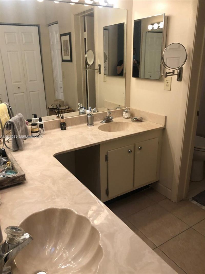 3545 Magellan Cir , Unit 358-5, Aventura, FL 33180 Photo