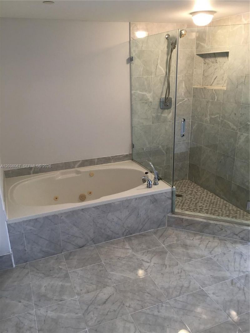 3640 Yacht Club Dr, Unit 1609, Aventura, FL 33180 Photo