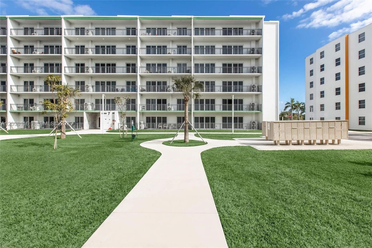 25850 SW 140th Ct , Unit 5-304, Homestead, FL 33032 Photo