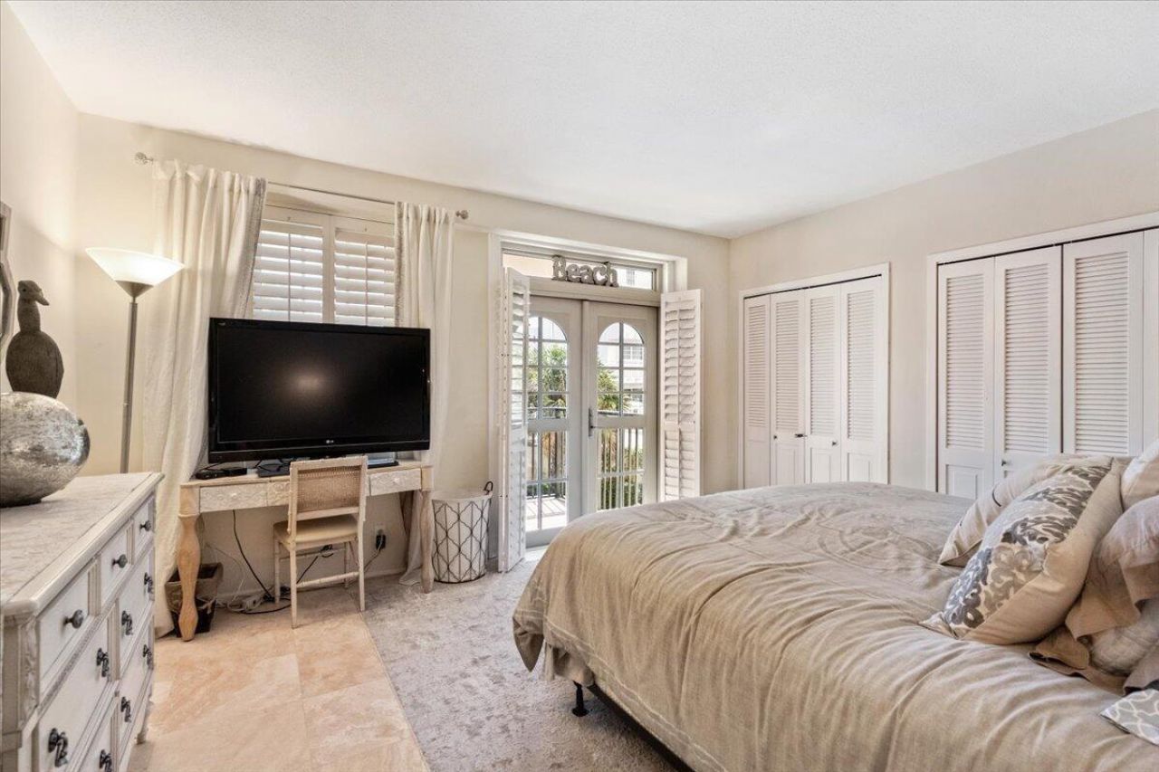 3475 S Ocean Boulevard, Unit 1030, Palm Beach, FL 33480 Photo