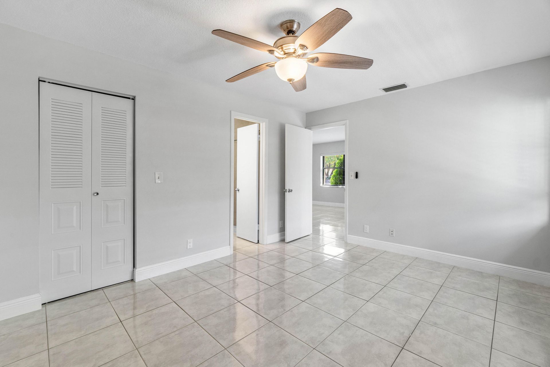 5162 Tennis Lane, Delray Beach, FL 33484 Photo