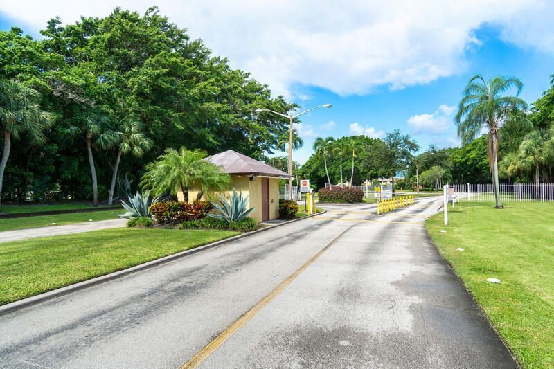 5162 Tennis Lane, Delray Beach, FL 33484 Photo