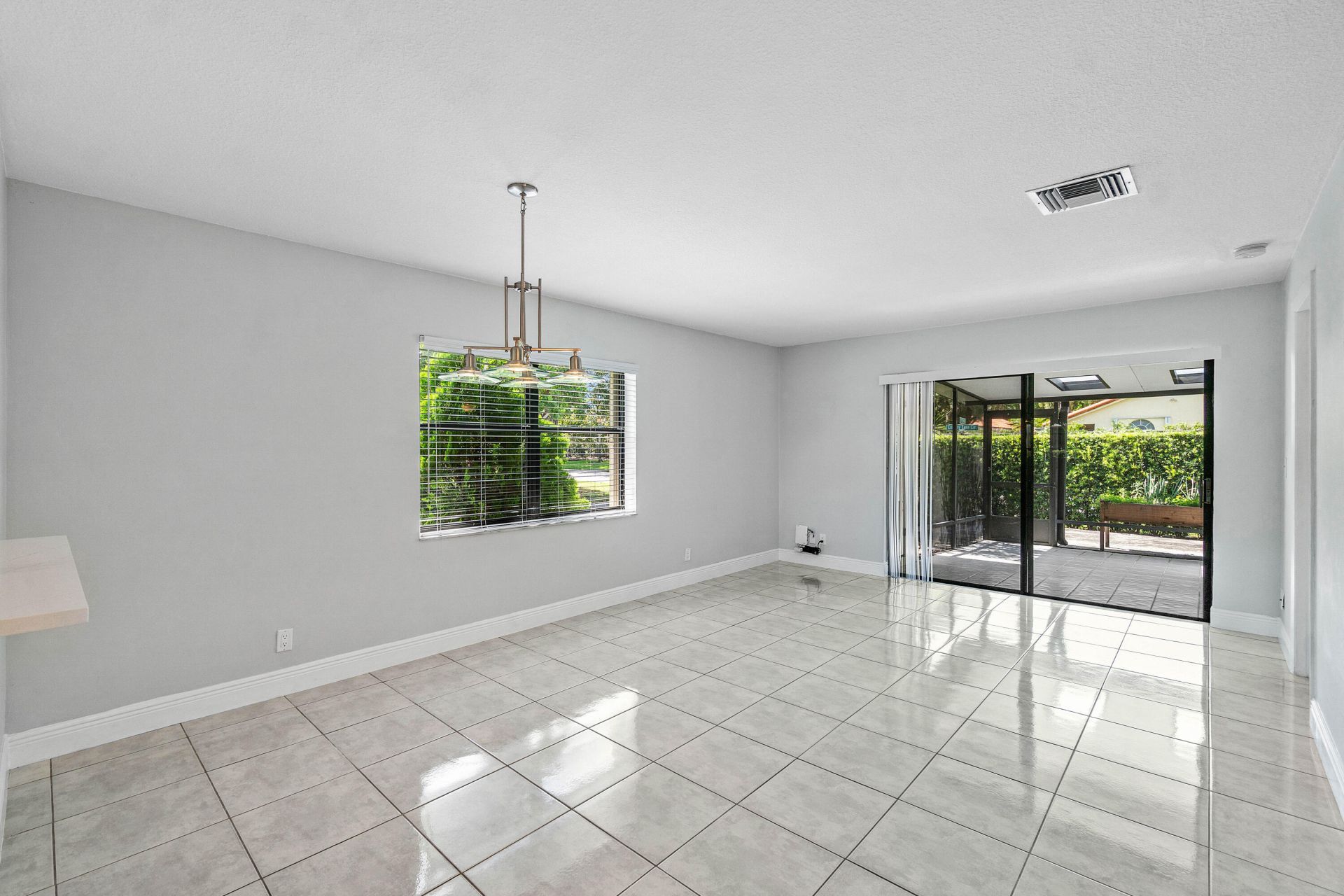 5162 Tennis Lane, Delray Beach, FL 33484 Photo