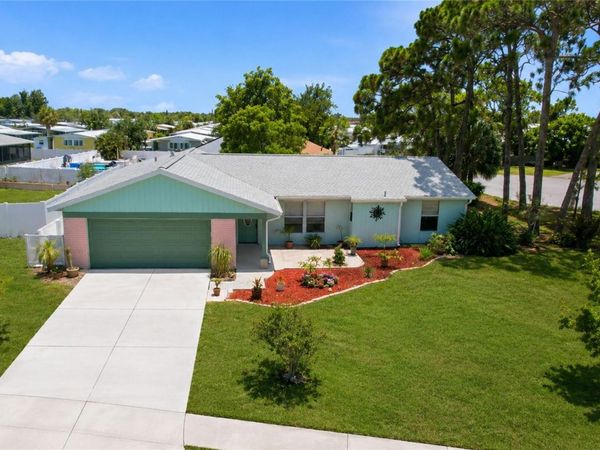 6807 36TH AVENUE W, BRADENTON, FL 34209