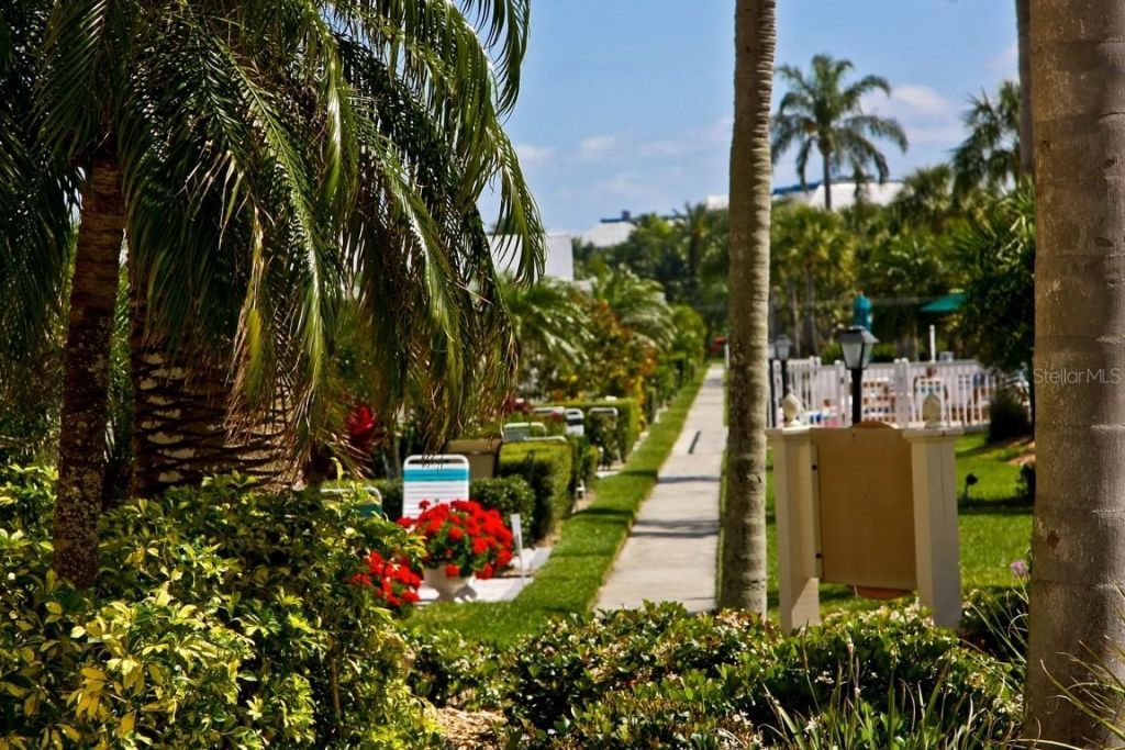 5830 Midnight Pass Road, Unit 51, Sarasota, FL 34242 Photo