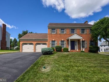 1 CARRIAGE LANE, EPHRATA, PA 17522