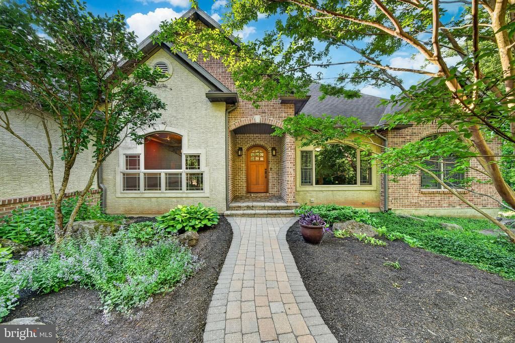 593 GERLOFF ROAD , SCHWENKSVILLE, PA 19473