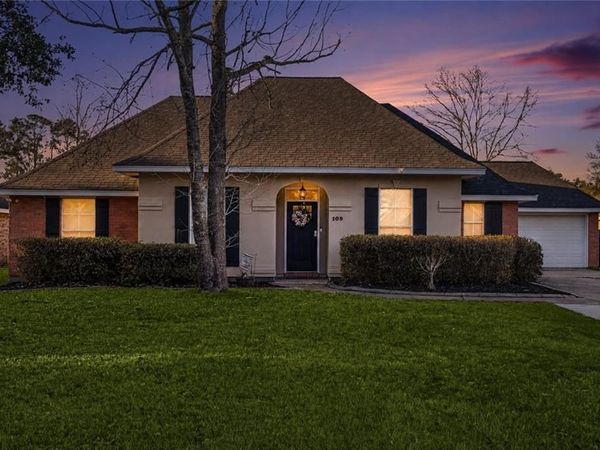 108 WOODRUFF Drive , Slidell, LA 70461