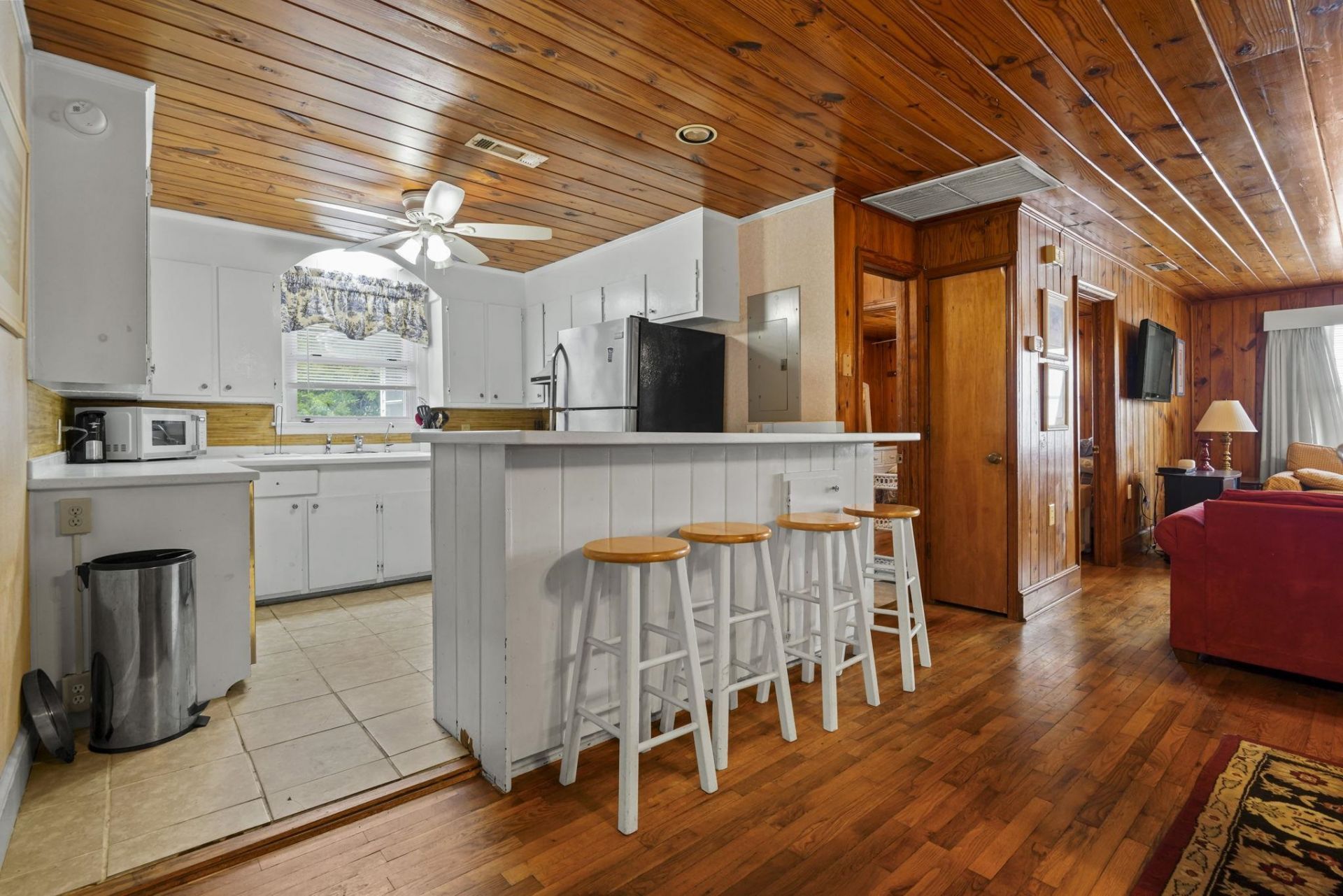 132 Calhoun Dr. Photo 8