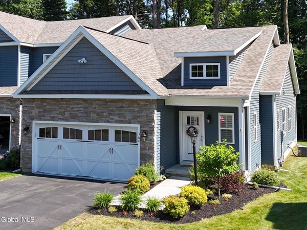 36C Idared Lane, Clifton Park, NY 12065