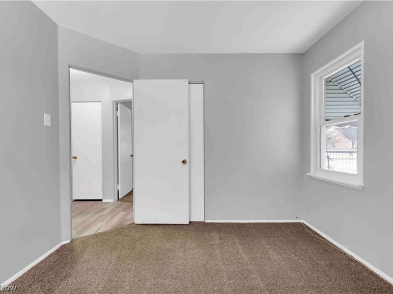 26450 Drakefield Avenue, Euclid, OH 44132 Photo 12
