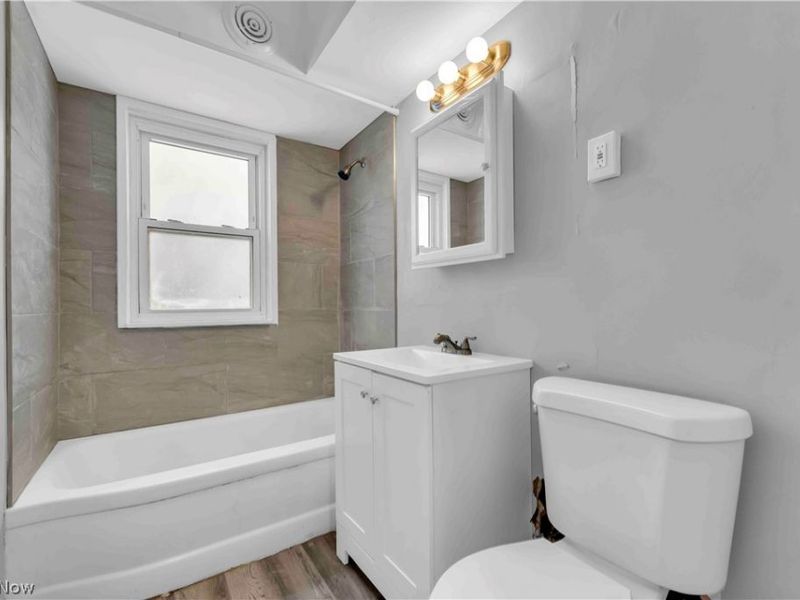 26450 Drakefield Avenue, Euclid, OH 44132 Photo 19