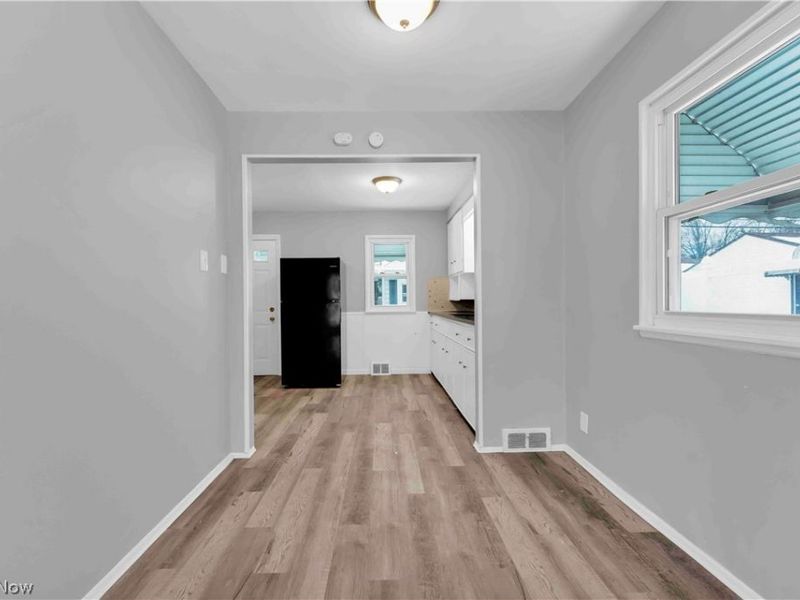 26450 Drakefield Avenue, Euclid, OH 44132 Photo 7