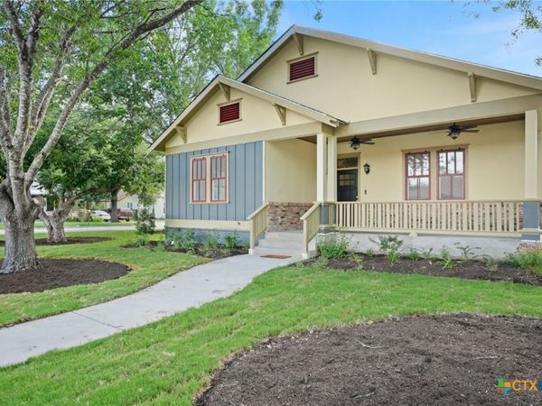 608 Cibilo , Lockhart, TX 78644