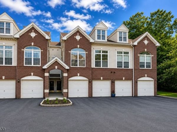 103 Riverwalk Way, Clifton, NJ 07014