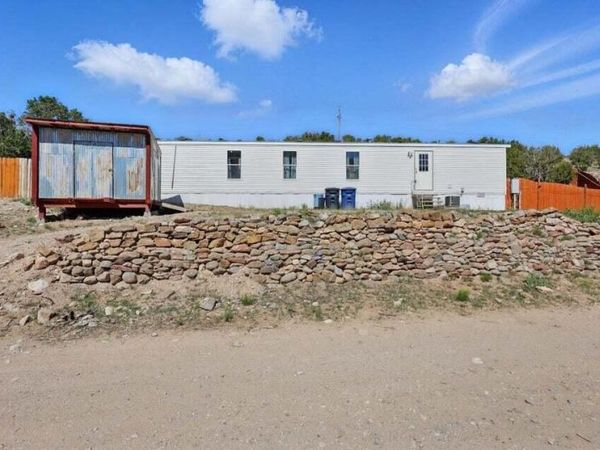33 Tres Hermanos Road, Placitas, NM 87043