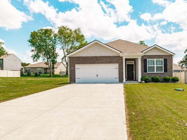 123 Saddle Horse Ln, Murfreesboro, TN 37129