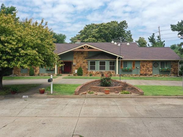 1109 N Terrace Drive, Weatherford, OK 73096