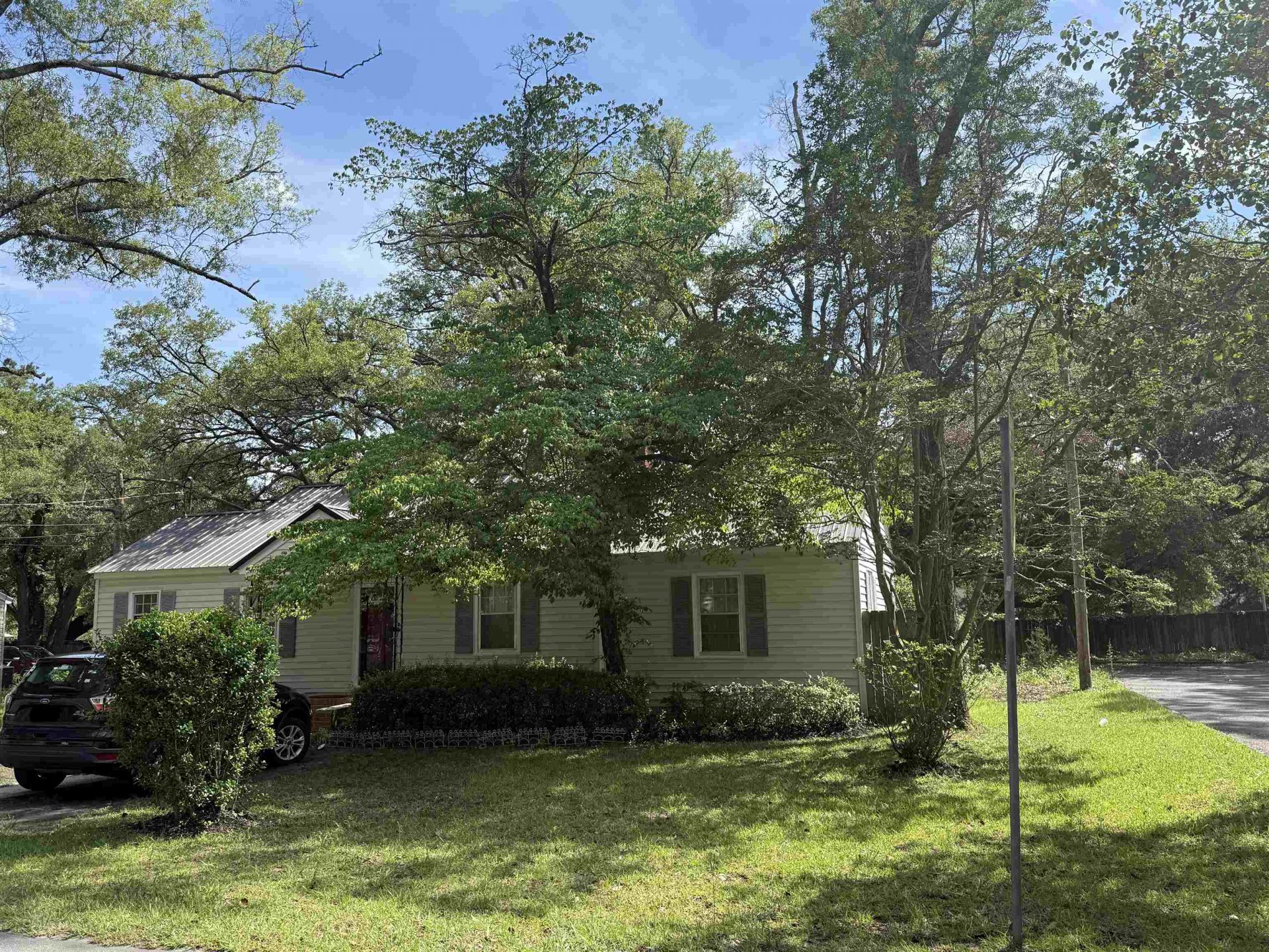 510 Sycamore St.  Photo 6