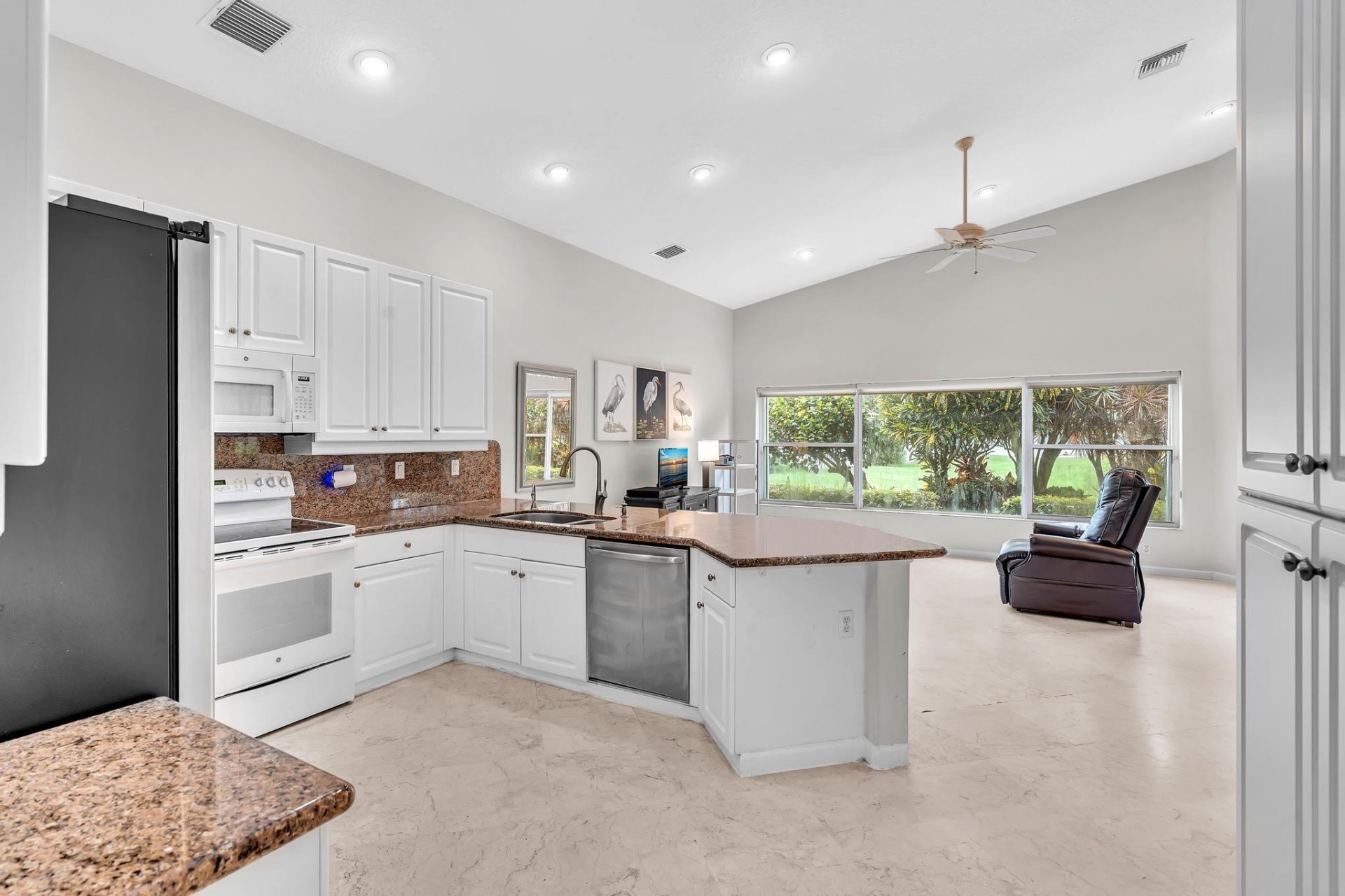 12316 Lakeridge Falls Drive, Boynton Beach, FL 33437 Photo