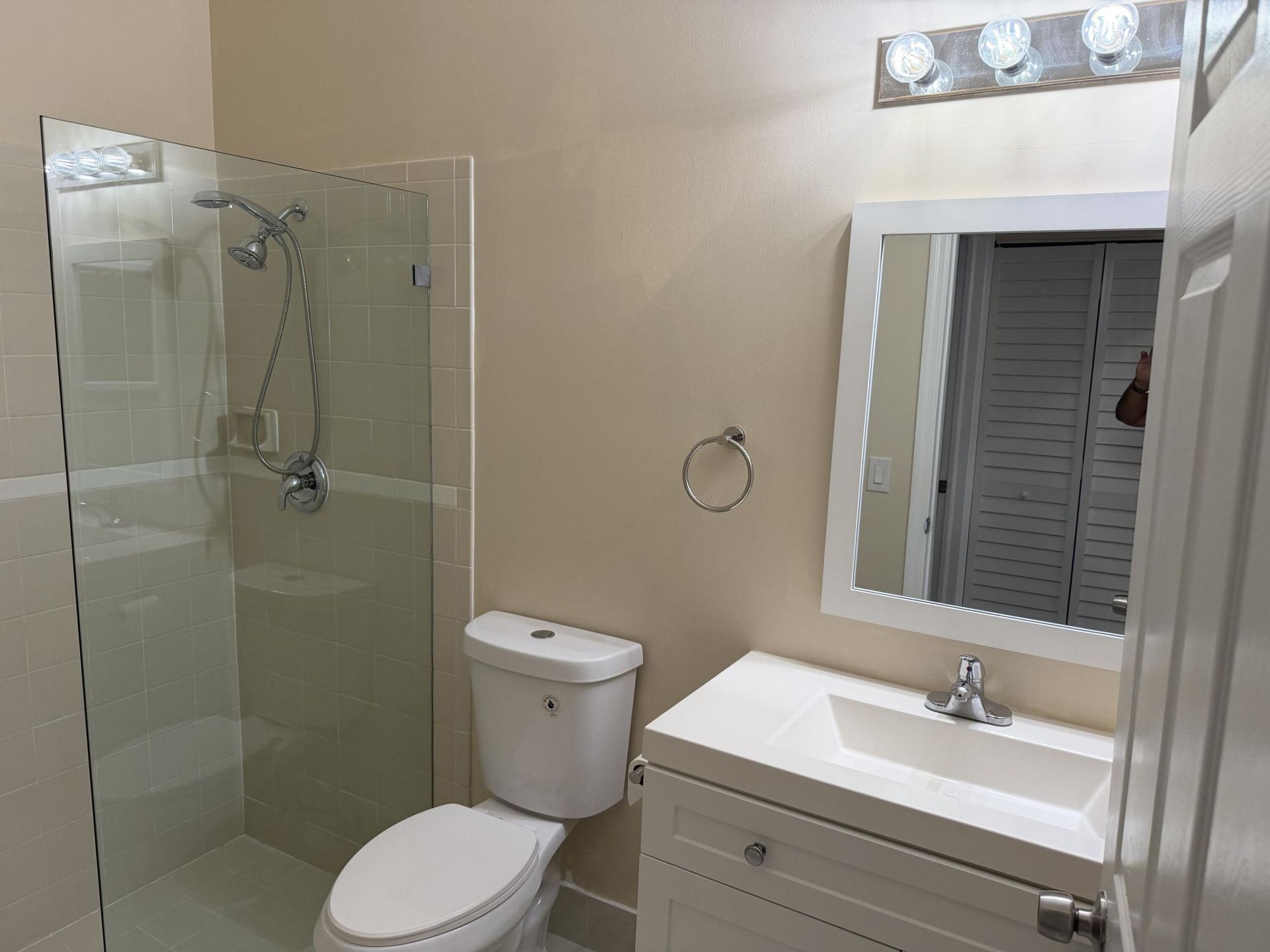 940 Doveplum Court, Hollywood, FL 33019 Photo