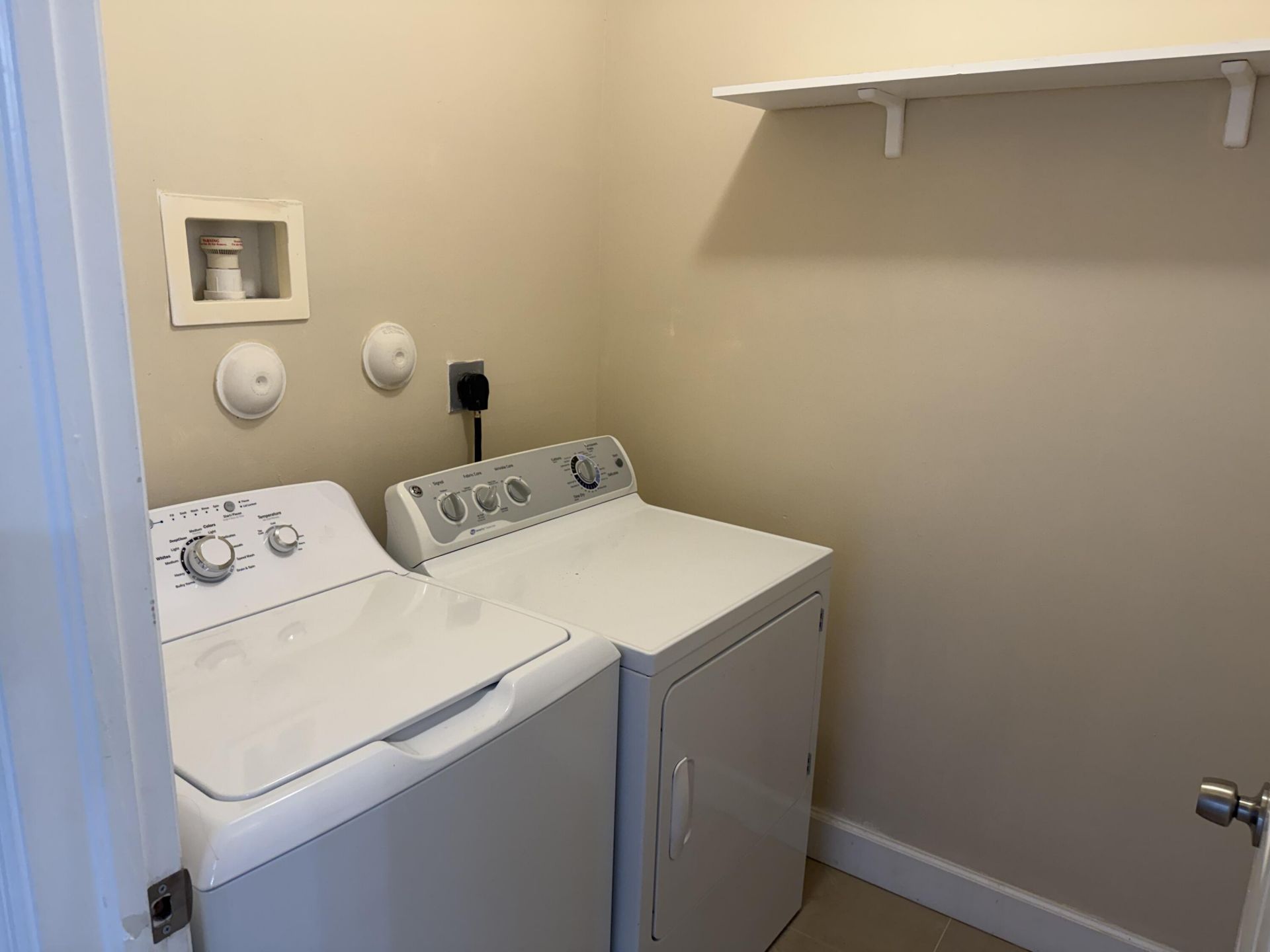 940 Doveplum Court, Hollywood, FL 33019 Photo